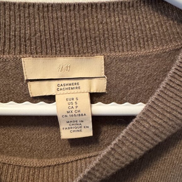 H&M cashmere cropped sweater - Picture 2 of 3